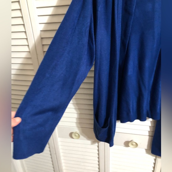 Cobalt blue cardigan sweater - Picture 5 of 6